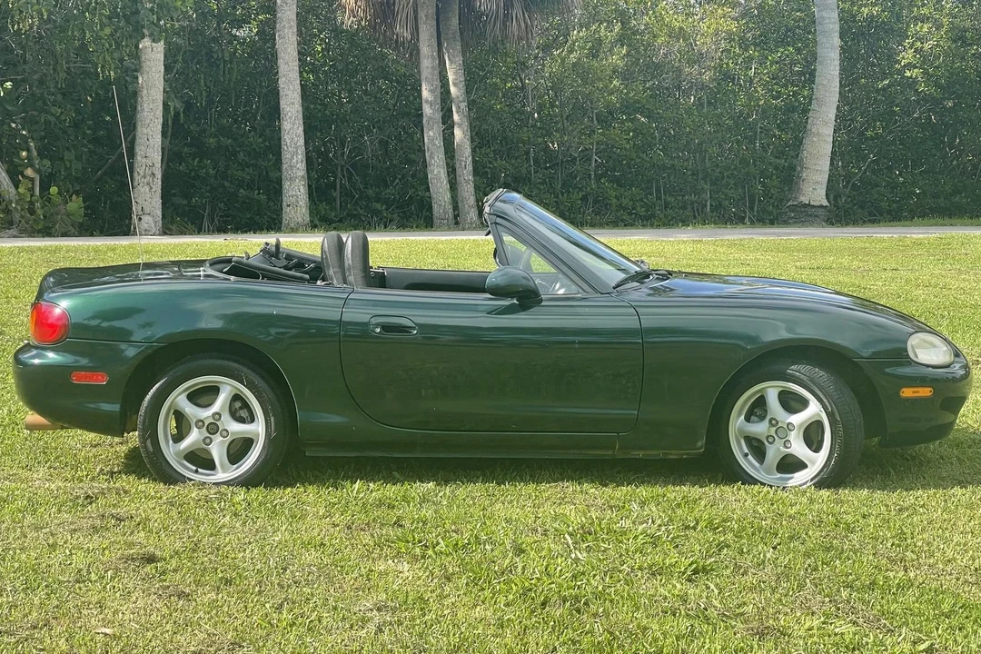 1999 Mazda NB MX-5 Miata - Image 3 of 31
