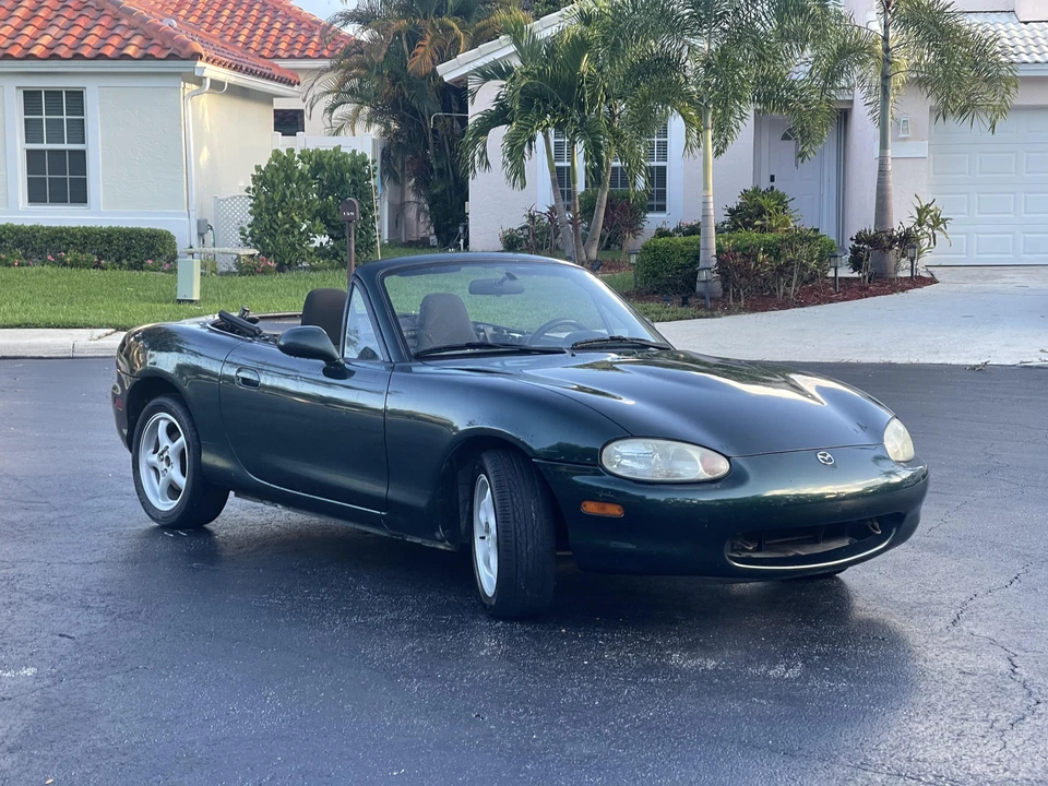 1999 Mazda NB MX-5 Miata - Image 25 of 31