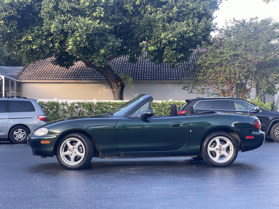 1999 Mazda NB MX-5 Miata - Image 11 of 31