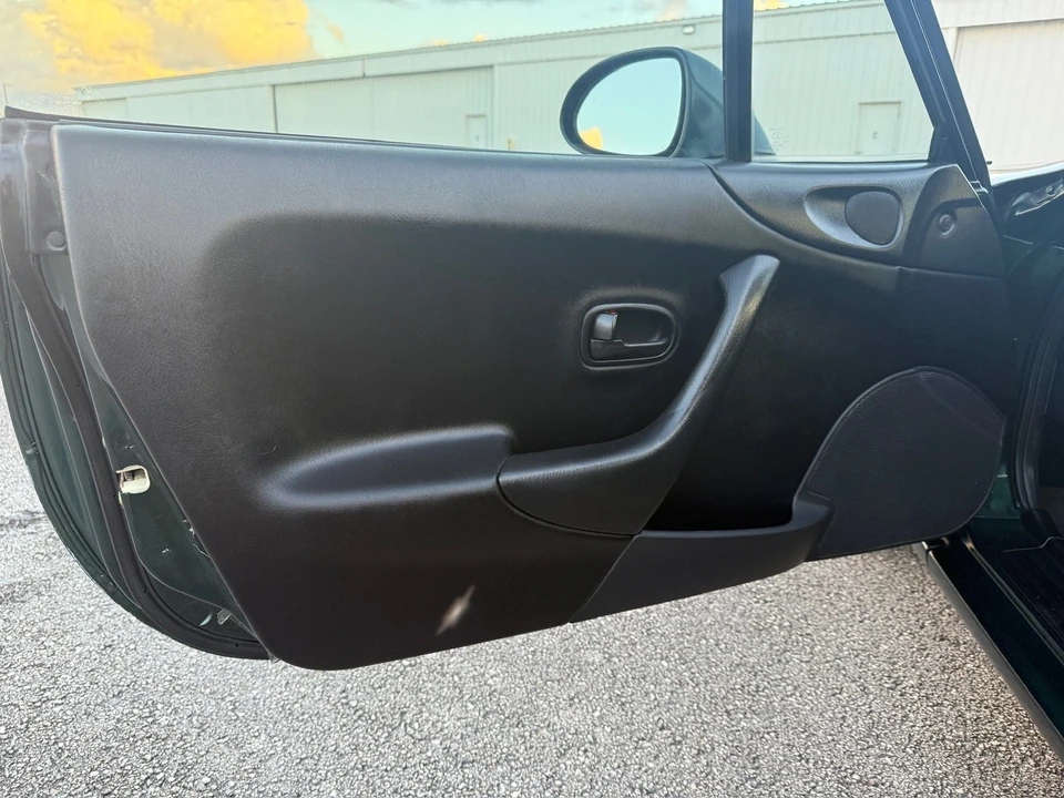 1999 Mazda NB MX-5 Miata - Image 11 of 21