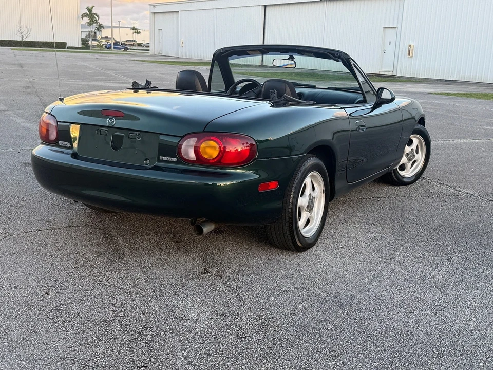 1999 Mazda NB MX-5 Miata - Image 2 of 21