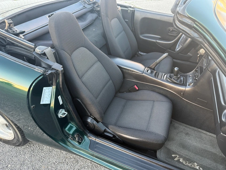 1999 Mazda NB MX-5 Miata - Image 8 of 21