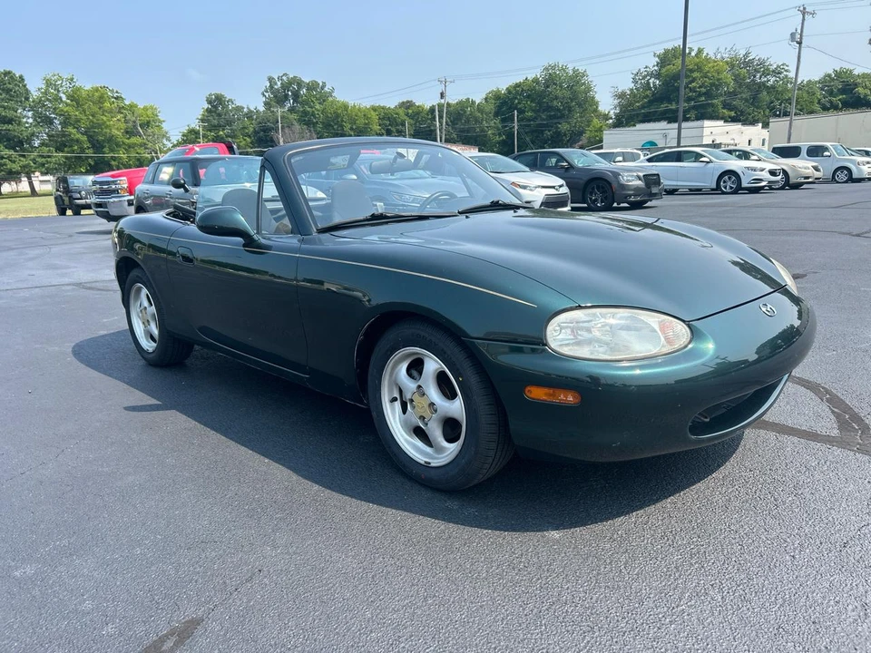 1999 Mazda NB MX-5 Miata - Image 3 of 22