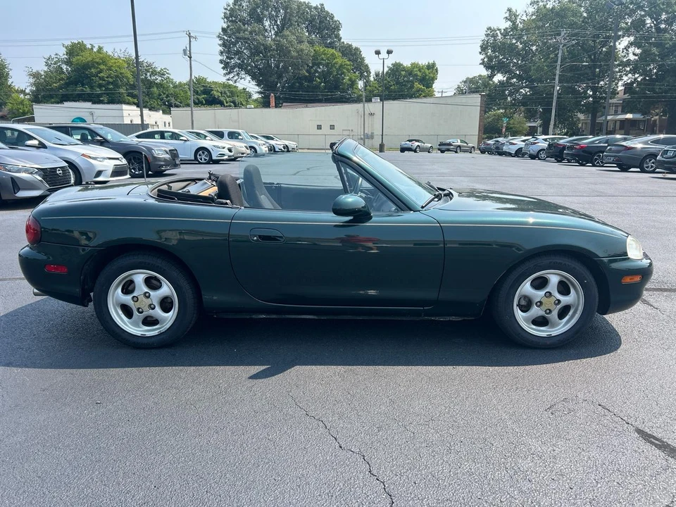 1999 Mazda NB MX-5 Miata - Image 4 of 22