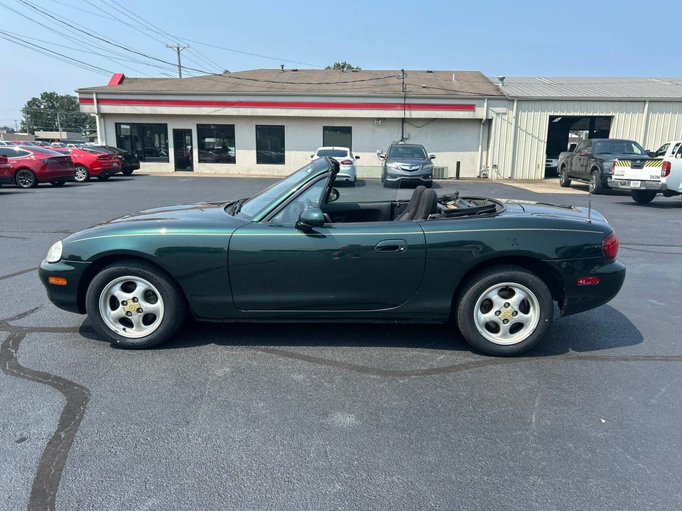 1999 Mazda NB MX-5 Miata - Image 9 of 22