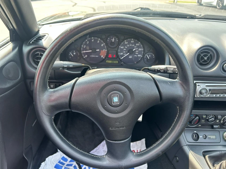 1999 Mazda NB MX-5 Miata - Image 12 of 22