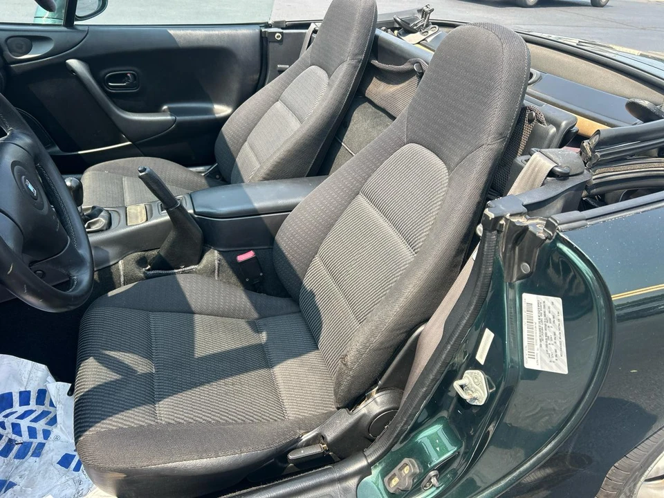 1999 Mazda NB MX-5 Miata - Image 18 of 22