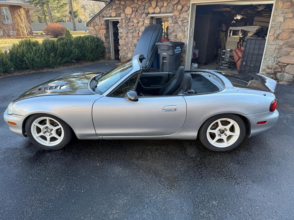 1999 Mazda NB MX-5 Miata - Image 6 of 31