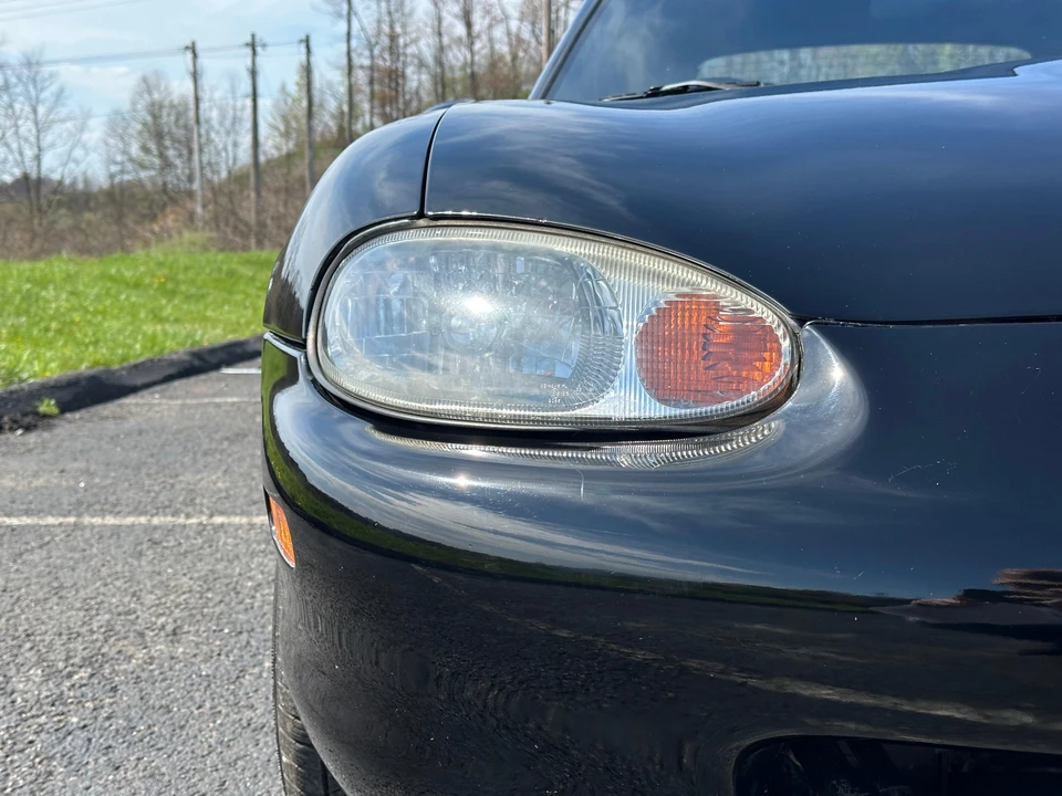 1999 Mazda NB MX-5 Miata - Image 22 of 31