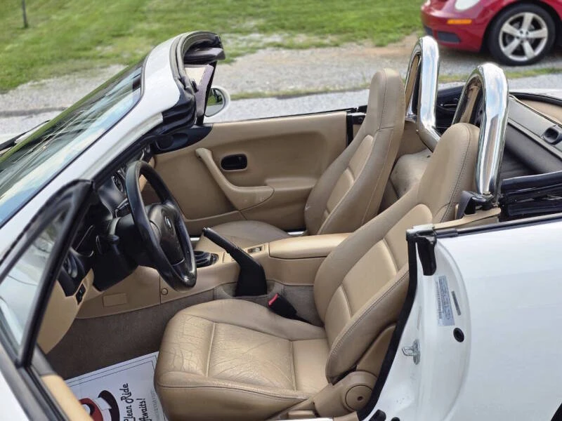 1999 Mazda NB MX-5 Miata - Image 18 of 31