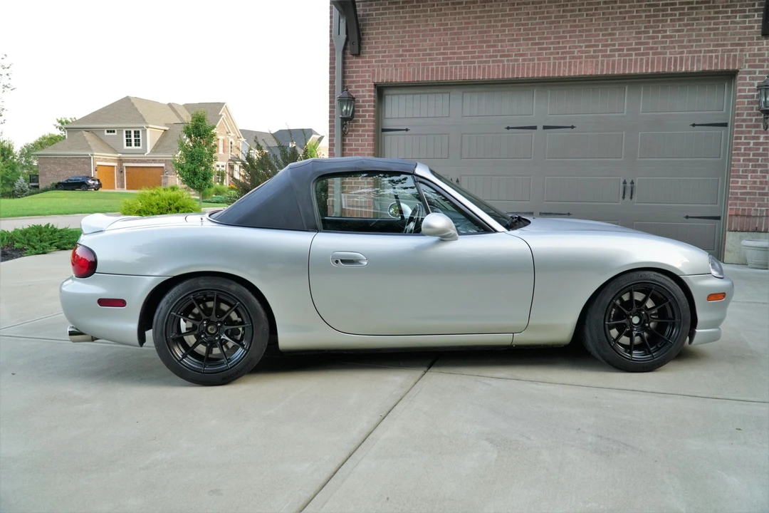 1999 Mazda NB MX-5 Miata - Image 21 of 31