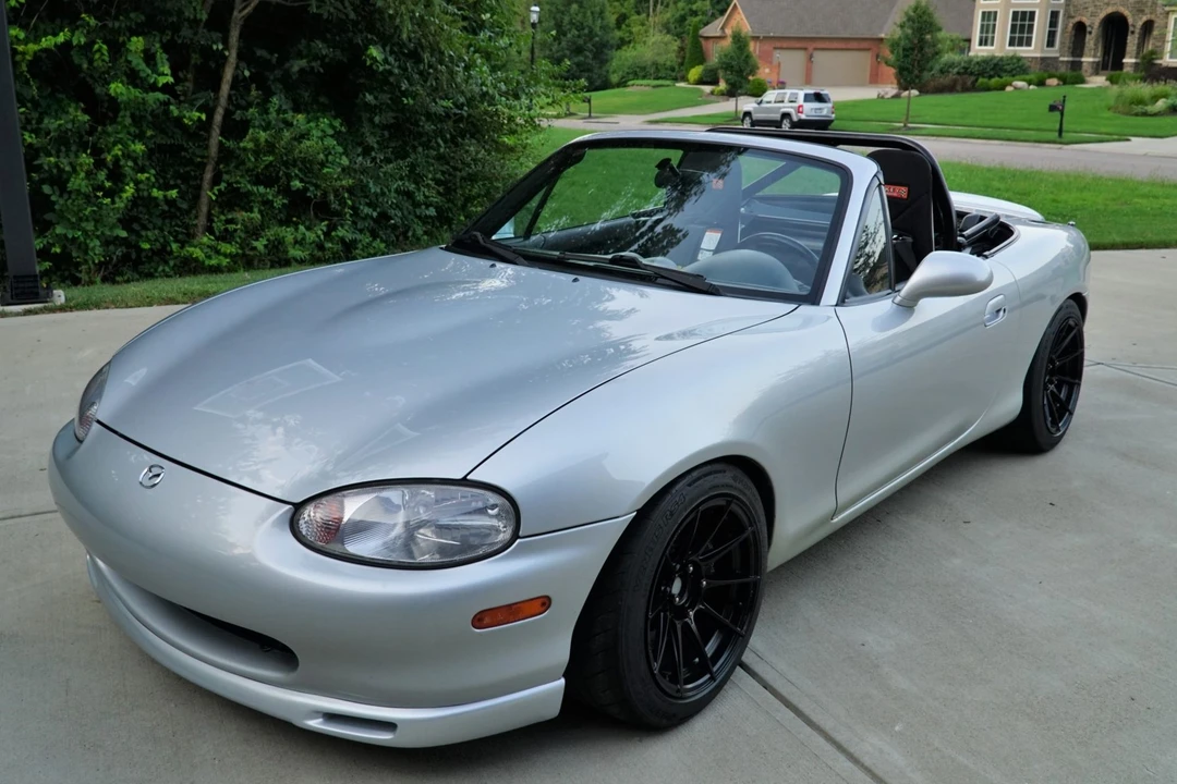 1999 Mazda NB MX-5 Miata - Image 4 of 31