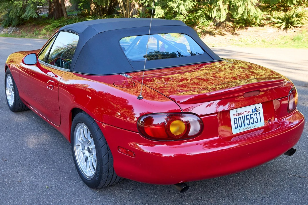 1999 Mazda NB MX-5 Miata - Image 4 of 31