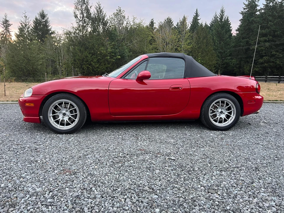 1999 Mazda NB MX-5 Miata - Image 15 of 31