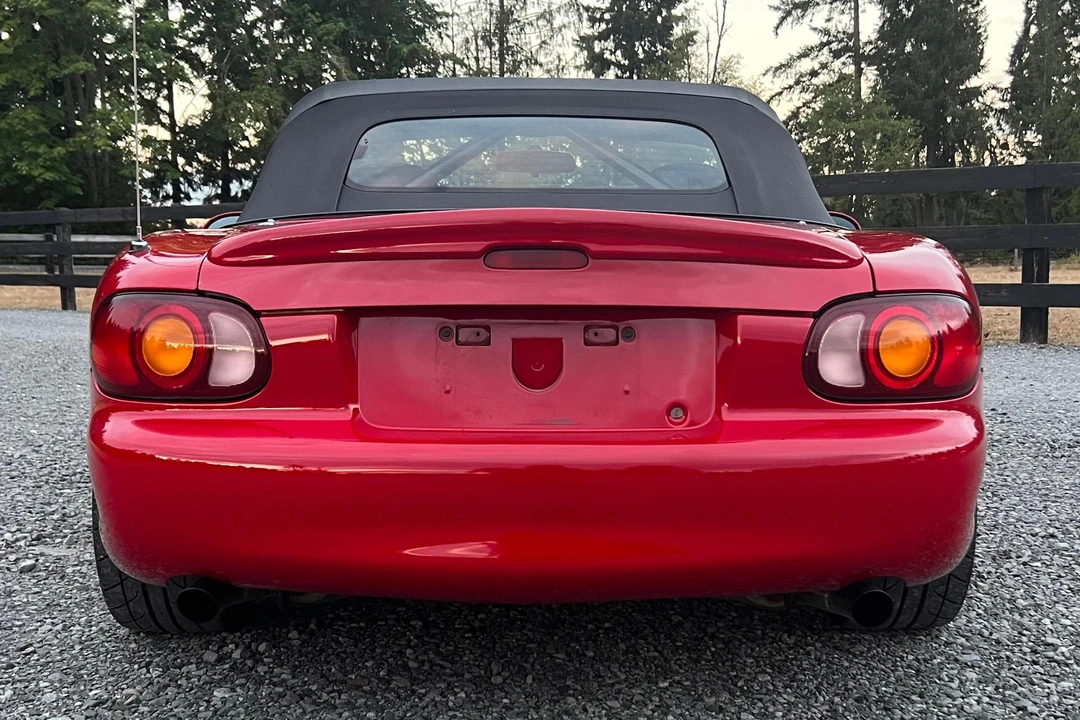 1999 Mazda NB MX-5 Miata - Image 5 of 31