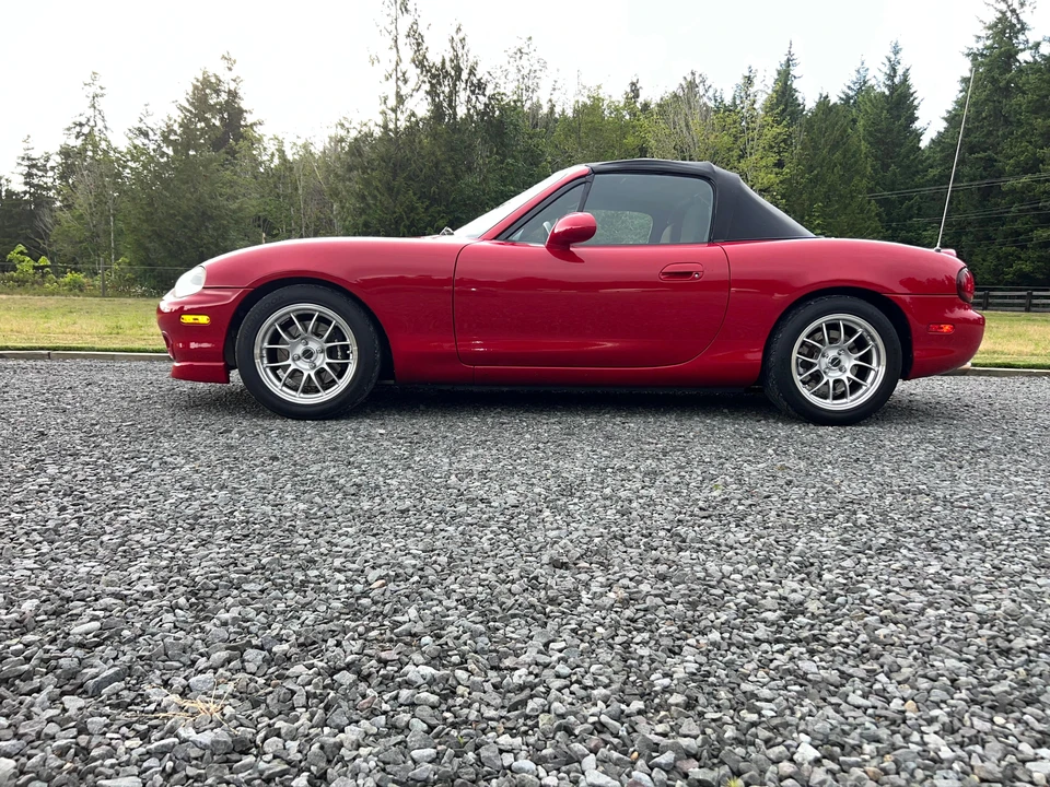 1999 Mazda NB MX-5 Miata - Image 24 of 31