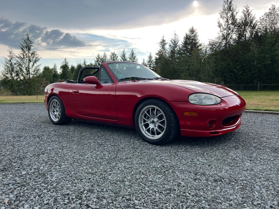 1999 Mazda NB MX-5 Miata - Image 19 of 31