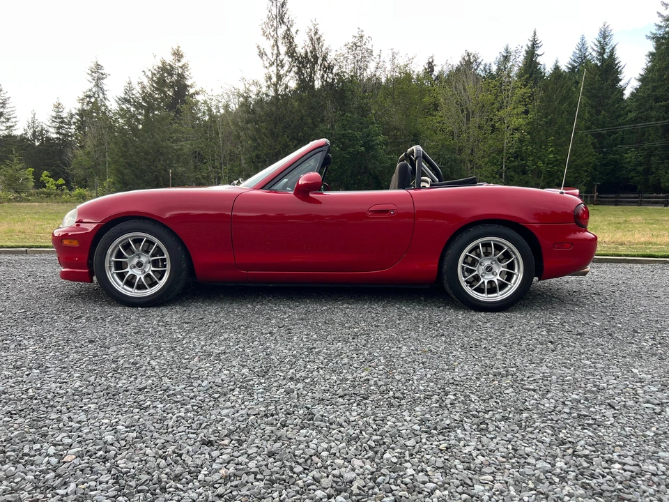 1999 Mazda NB MX-5 Miata - Image 8 of 31