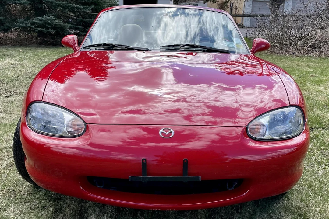 1999 Mazda NB MX-5 Miata - Image 2 of 5