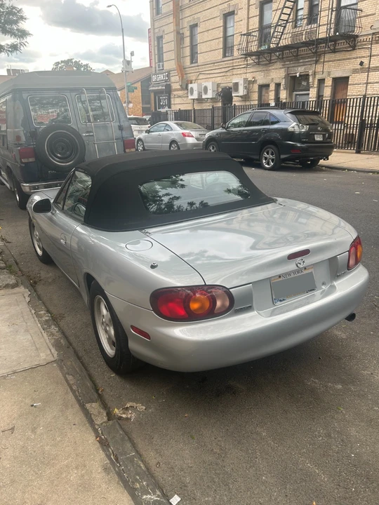 1999 Mazda NB MX-5 Miata - Image 3 of 20