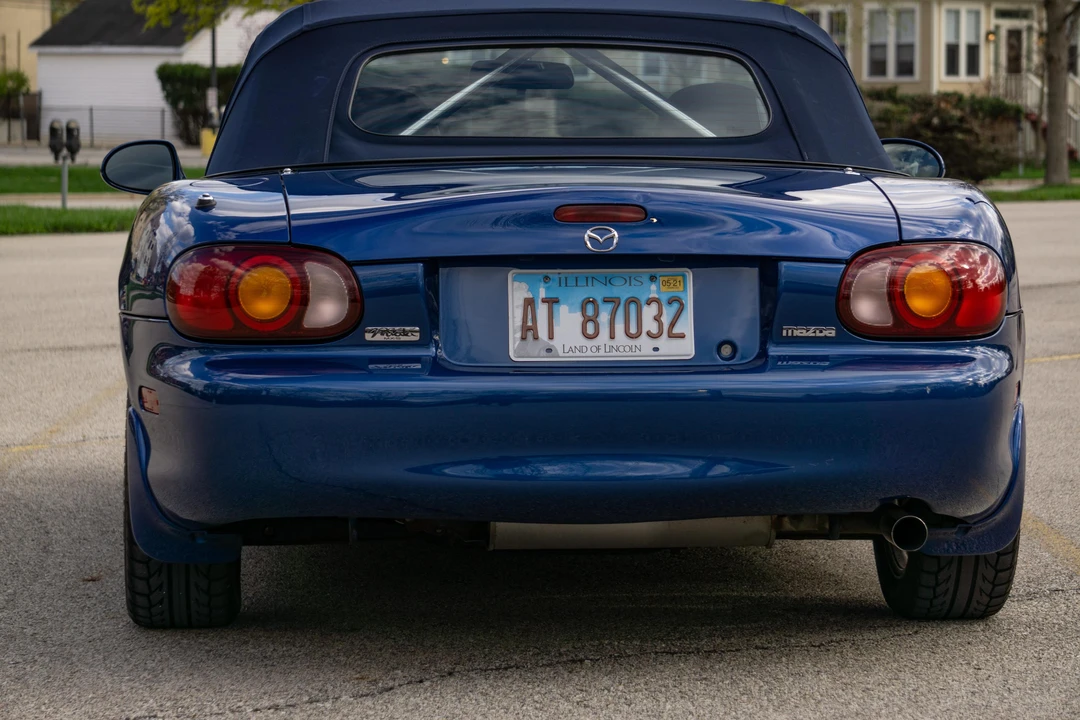 1999 Mazda NB MX-5 Miata - Image 8 of 31