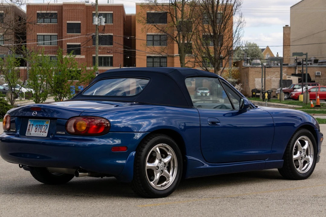 1999 Mazda NB MX-5 Miata - Image 5 of 31
