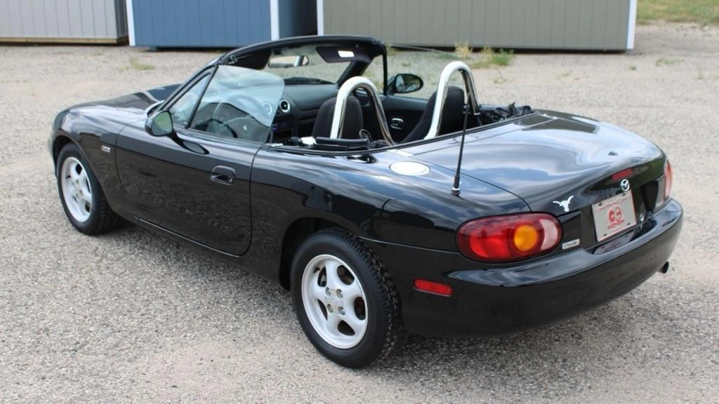 1999 Mazda NB MX-5 Miata - Image 4 of 20