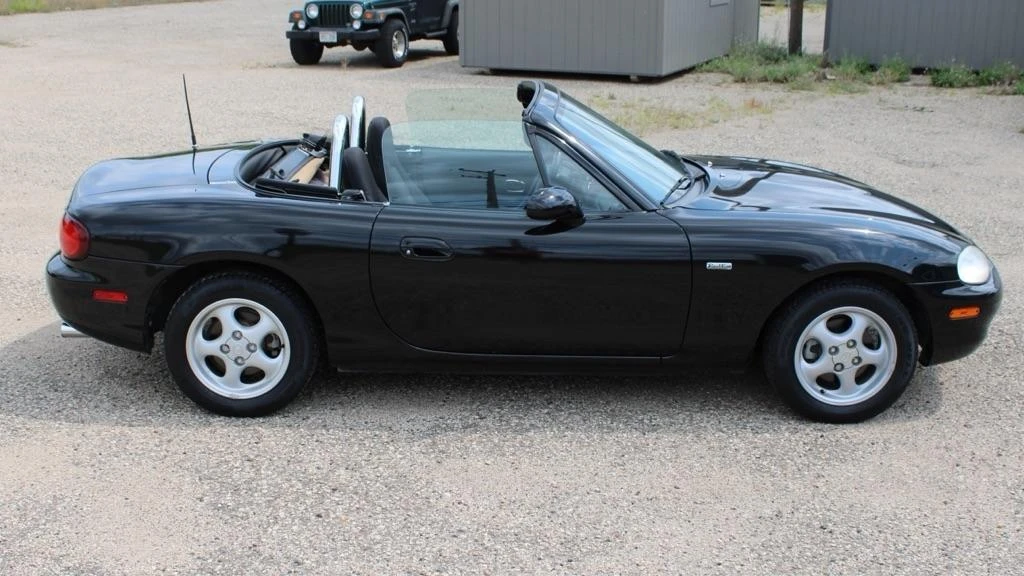 1999 Mazda NB MX-5 Miata - Image 7 of 20