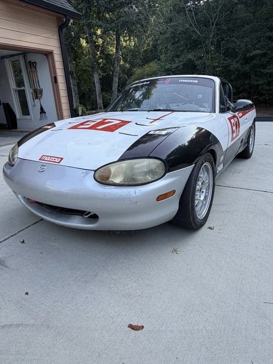 1999 Mazda NB MX-5 Miata - Image 2 of 19