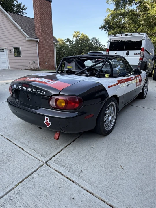 1999 Mazda NB MX-5 Miata - Image 4 of 19