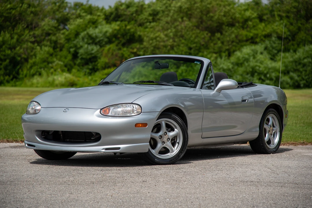 1999 Mazda NB MX-5 Miata - Image 6 of 31