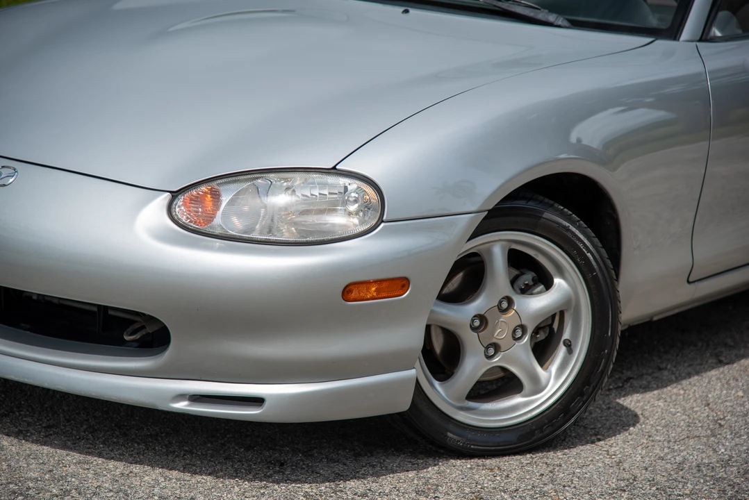 1999 Mazda NB MX-5 Miata - Image 21 of 31