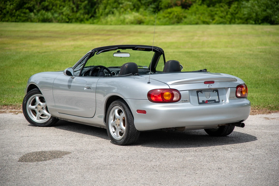 1999 Mazda NB MX-5 Miata - Image 9 of 31