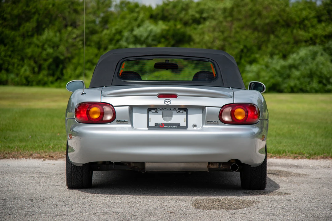 1999 Mazda NB MX-5 Miata - Image 15 of 31