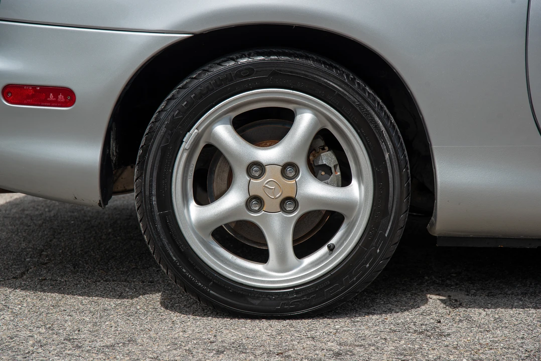 1999 Mazda NB MX-5 Miata - Image 28 of 31