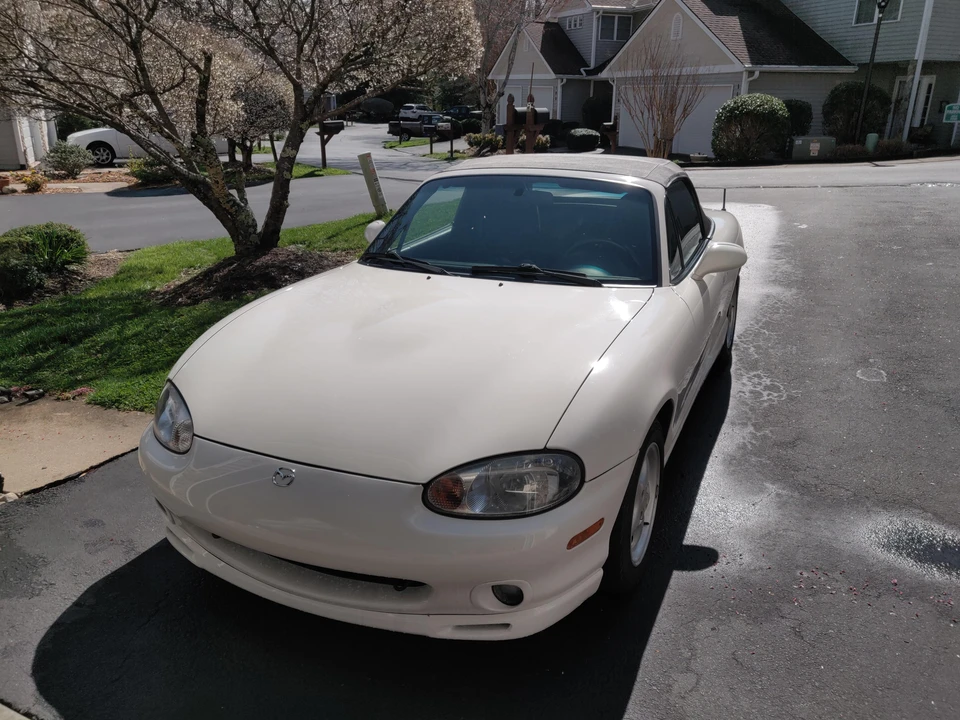 1999 Mazda NB MX-5 Miata - Image 8 of 31
