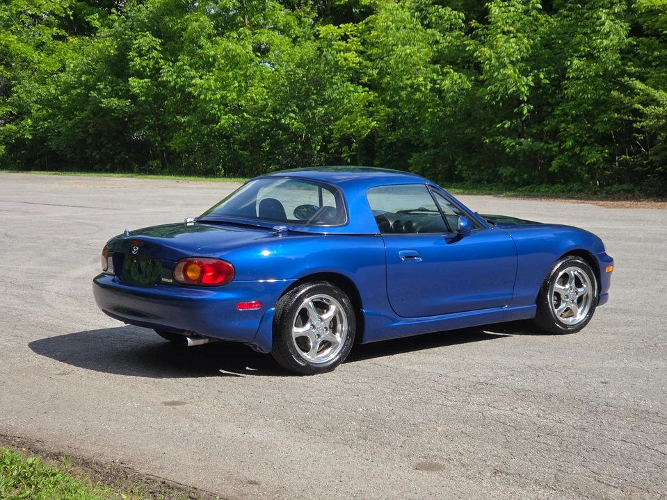 1999 Mazda NB MX-5 Miata - Image 18 of 31