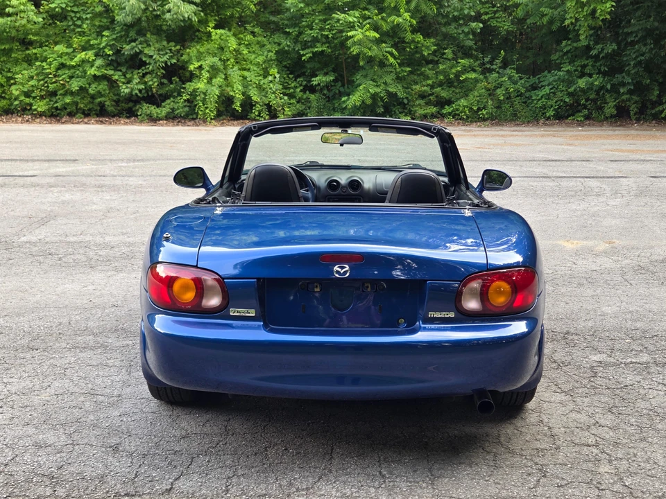 1999 Mazda NB MX-5 Miata - Image 9 of 31