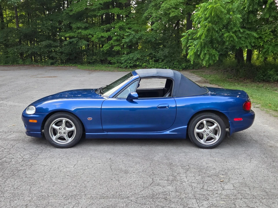 1999 Mazda NB MX-5 Miata - Image 22 of 31