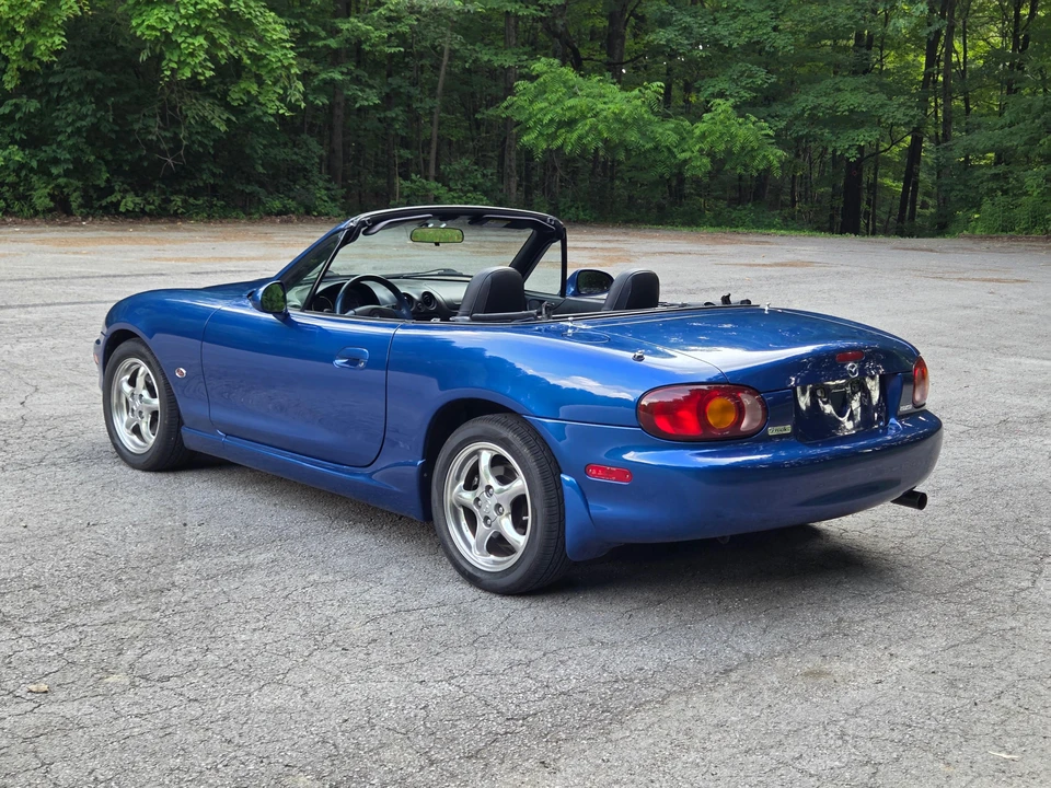 1999 Mazda NB MX-5 Miata - Image 8 of 31