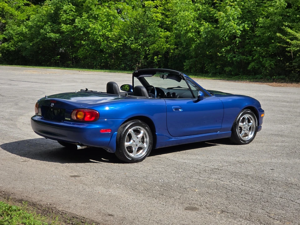 1999 Mazda NB MX-5 Miata - Image 10 of 31