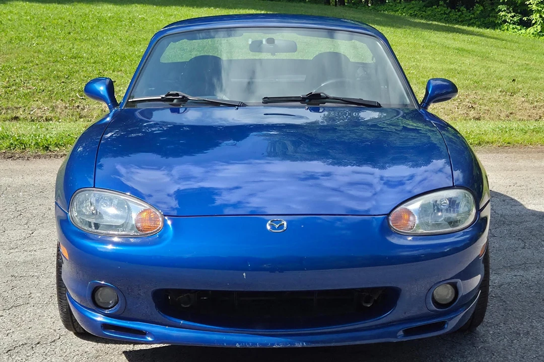 1999 Mazda NB MX-5 Miata - Image 2 of 31