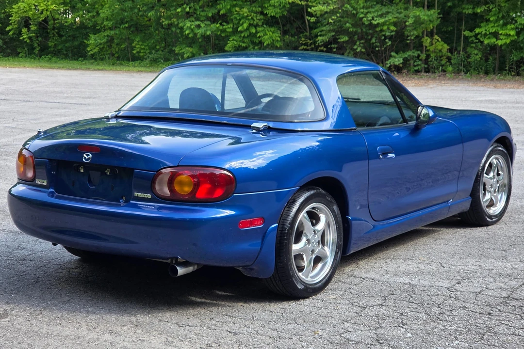 1999 Mazda NB MX-5 Miata - Image 4 of 31