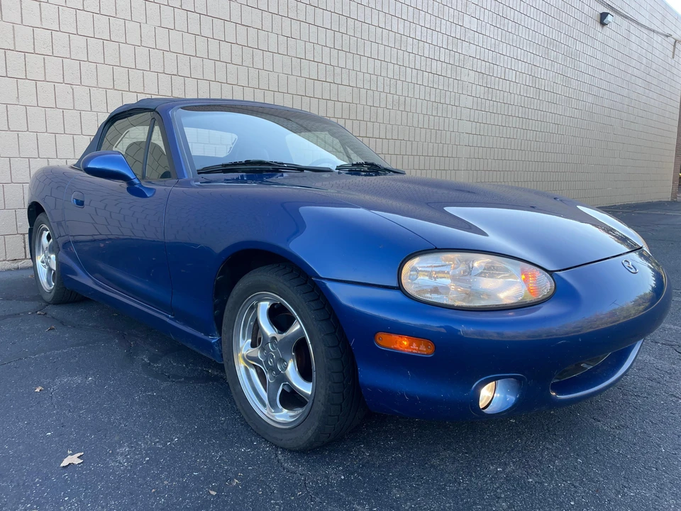 1999 Mazda NB MX-5 Miata - Image 22 of 31