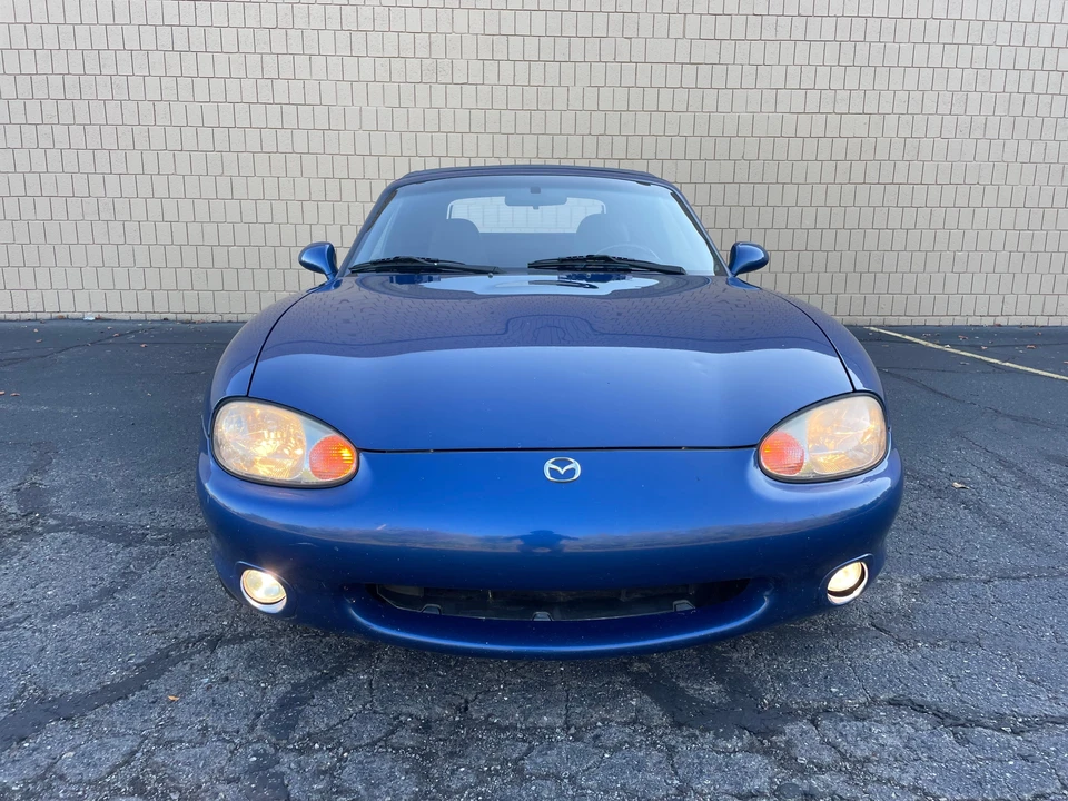 1999 Mazda NB MX-5 Miata - Image 15 of 31