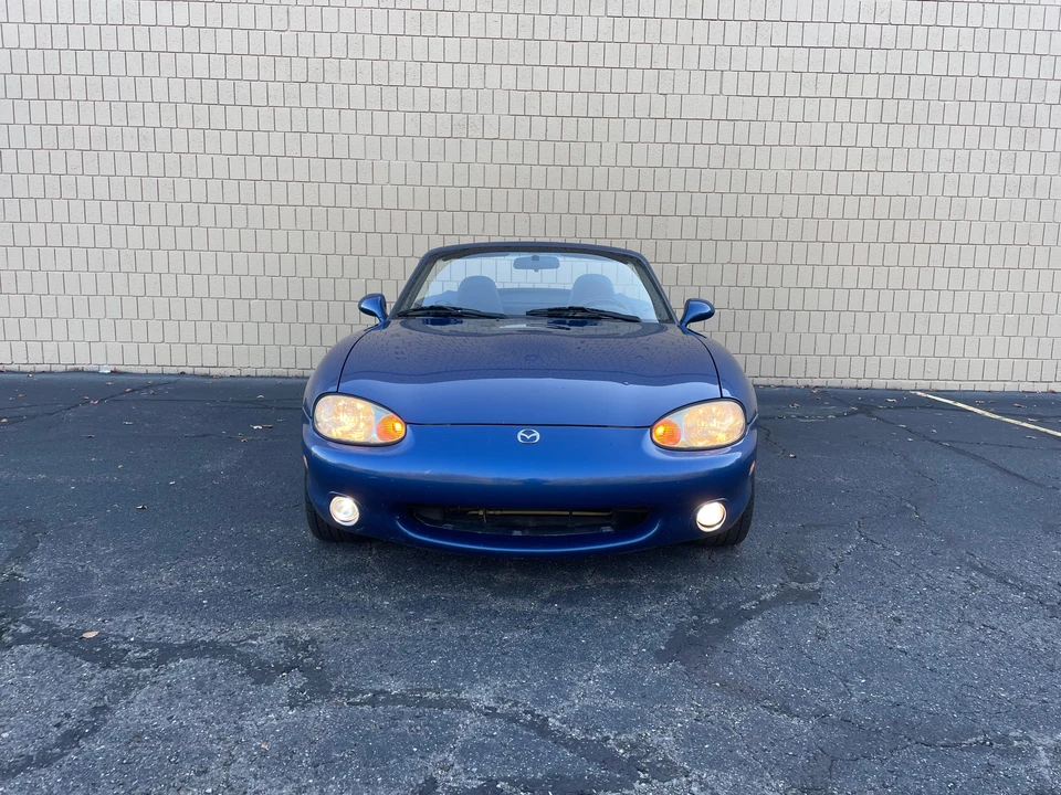 1999 Mazda NB MX-5 Miata - Image 6 of 31