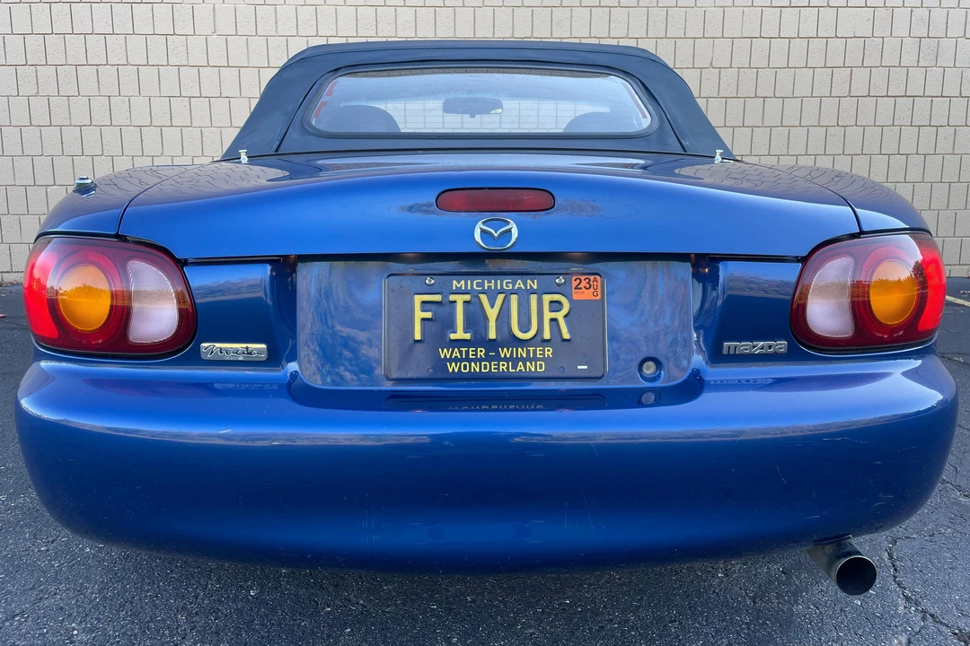 1999 Mazda NB MX-5 Miata - Image 5 of 31