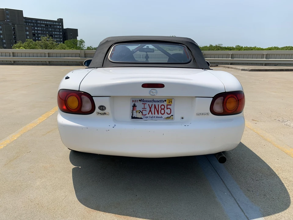 1999 Mazda NB MX-5 Miata - Image 9 of 31