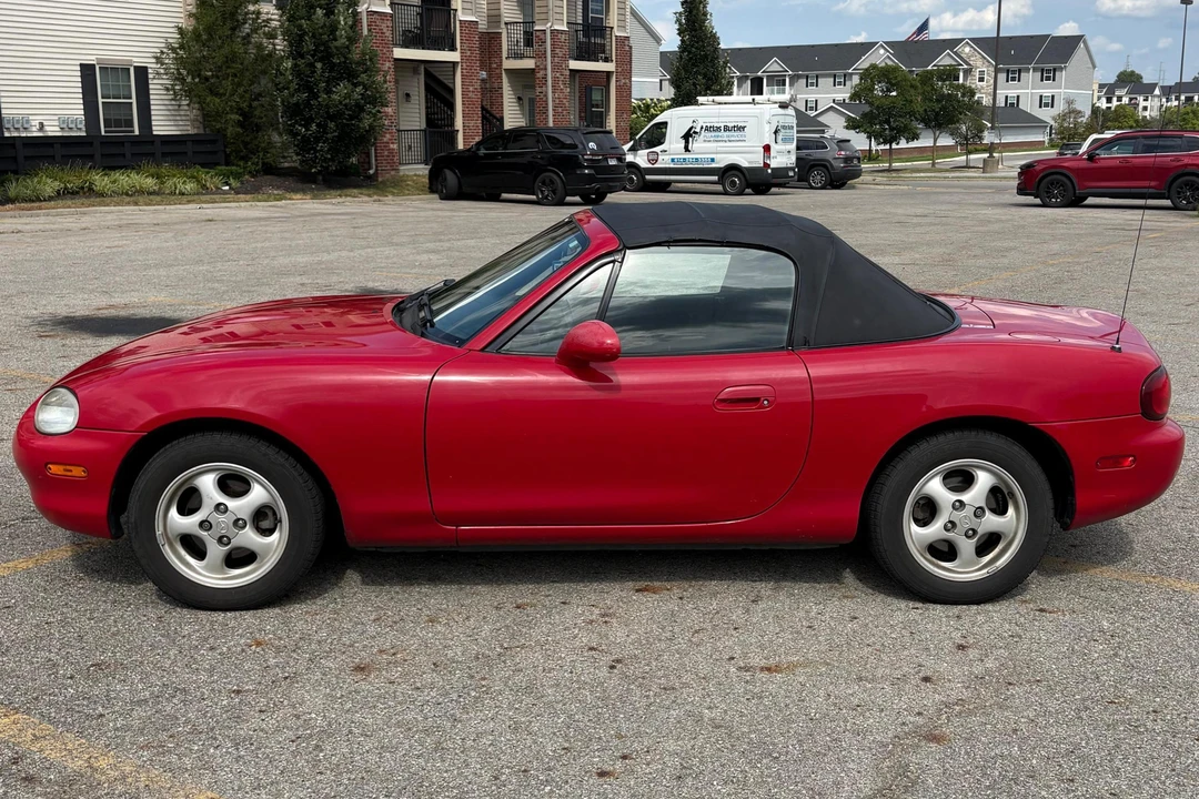 1999 Mazda NB MX-5 Miata - Image 3 of 31