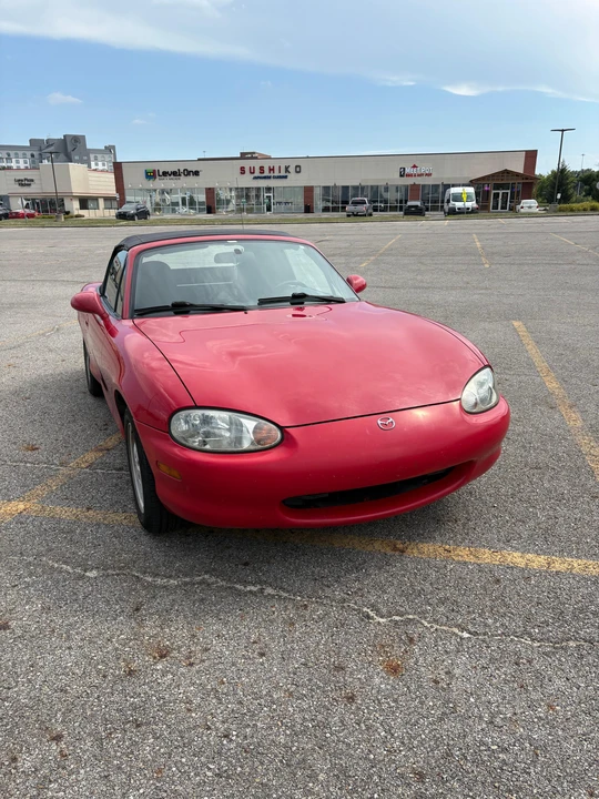 1999 Mazda NB MX-5 Miata - Image 16 of 31